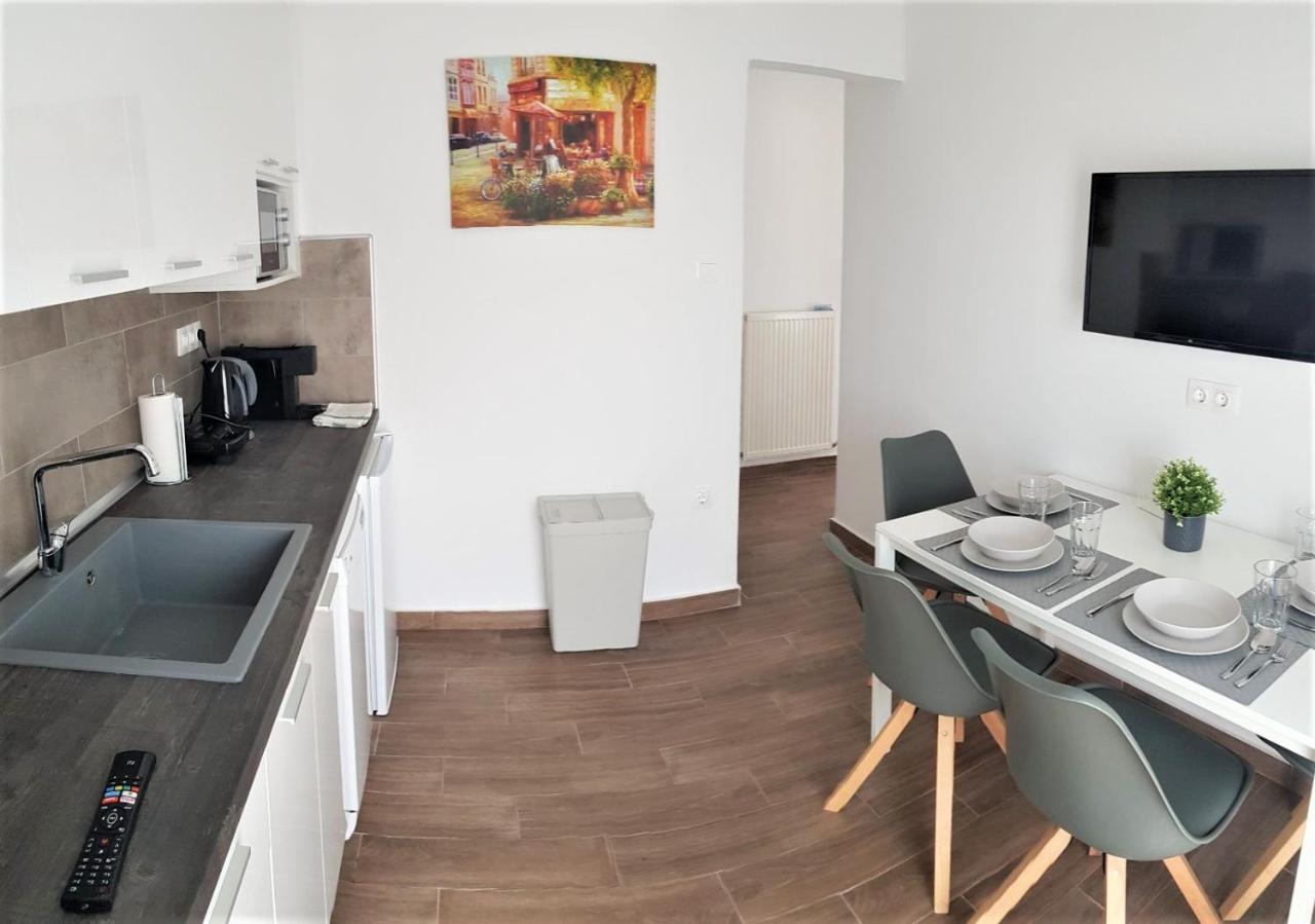 Seaview Deluxe Apartments Θεσσαλονίκη Εξωτερικό φωτογραφία